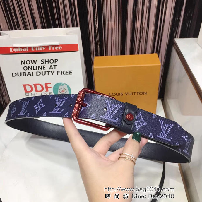 路易威登LV 檔案館 Voyager腰帶 皮具系列 珊瑚紅搭扣 男士皮帶  xfp1126